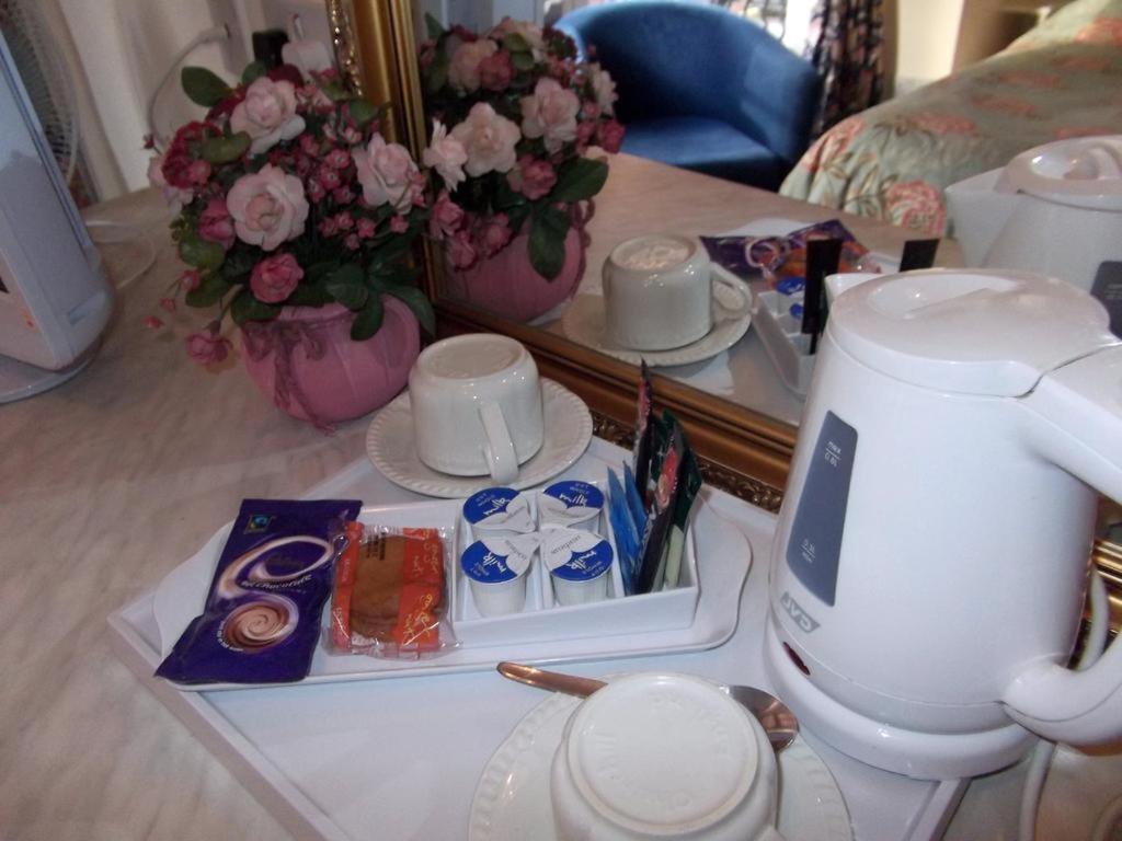 Maranton House Hotel London Ngoại thất bức ảnh