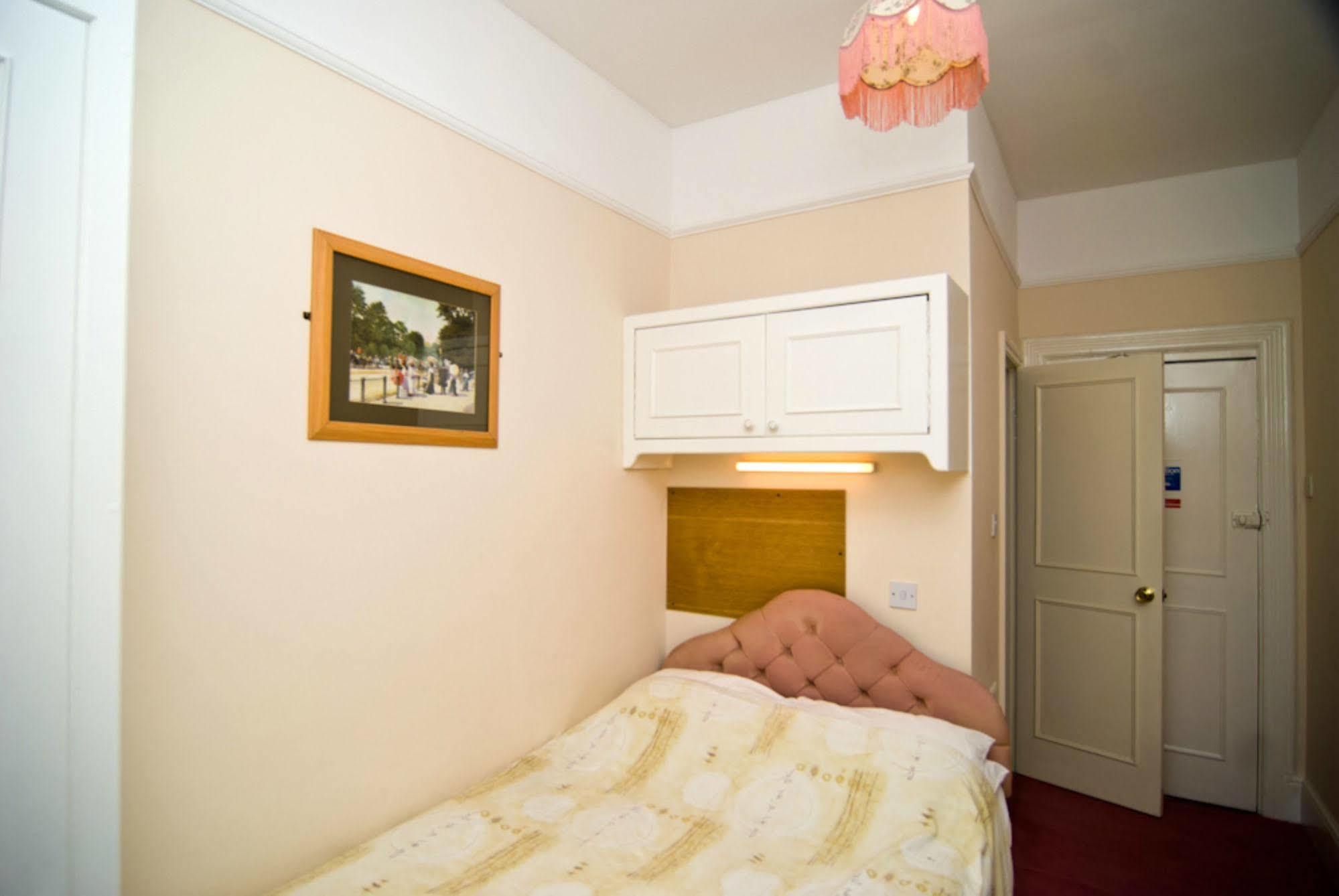Maranton House Hotel London Ngoại thất bức ảnh